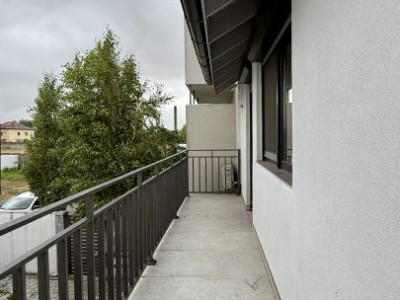 Apartament cu 3 camere semidecomandat - zona Giarmata imagine mica 24, foxfort.ro