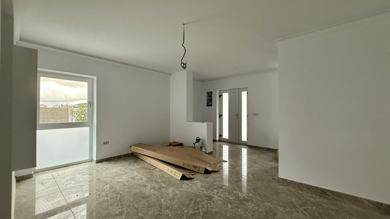 Duplex cu 3 camere si teren de 250 mp, zona Giarmata 2, foxfort.ro