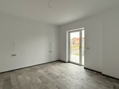 Duplex cu 3 camere si teren de 250 mp, zona Giarmata imagine mica 6, foxfort.ro