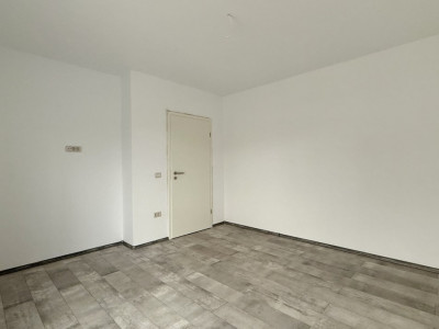 Duplex cu 3 camere si teren de 250 mp, zona Giarmata imagine mica 7, foxfort.ro