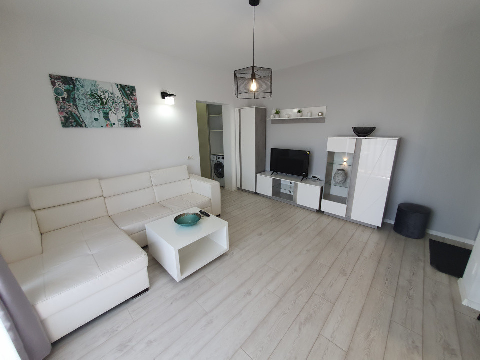 Apartament cu 2 camere, strada Neptun - Giroc 2, foxfort.ro