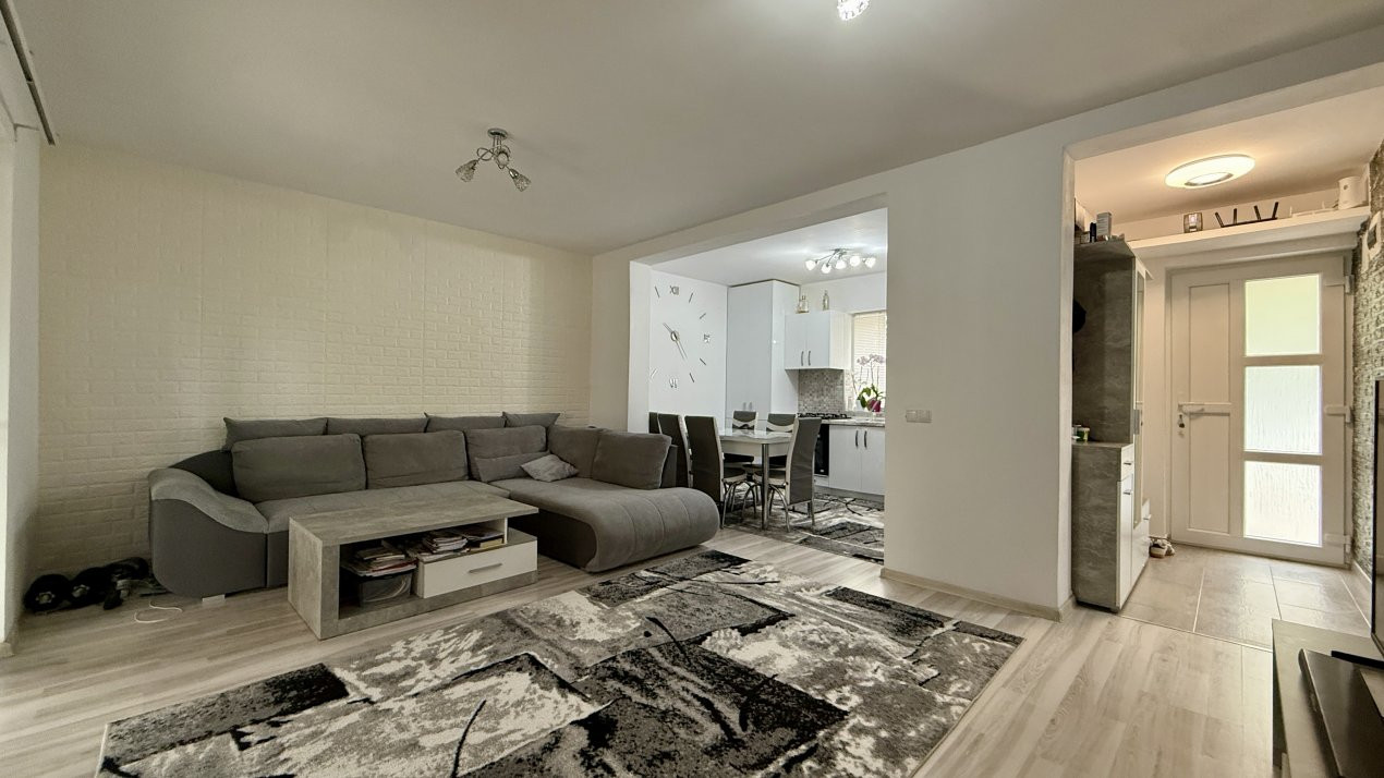 Comision 0% Casa insiruita, 3 camere, Sanandrei -  2 locuri de parcare 6, foxfort.ro