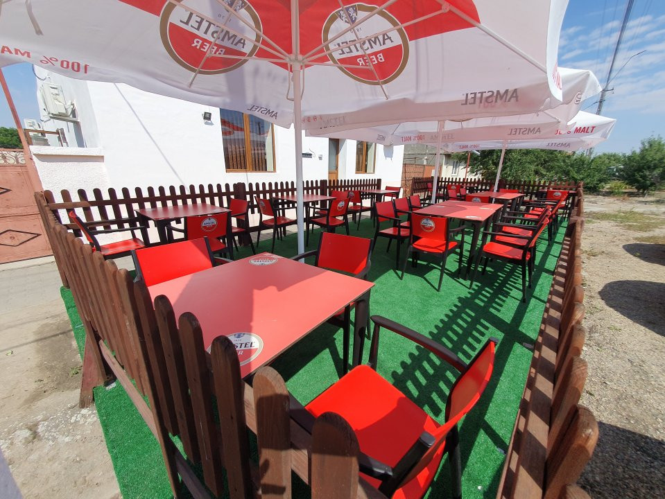 COMISION 0% Spatiu comercial cu 4 incaperi de vanzare in Denta, zona Central 3, foxfort.ro