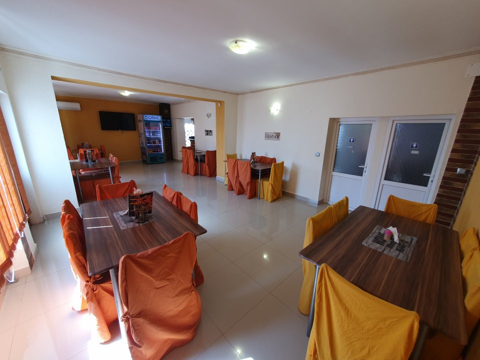 COMISION 0% Spatiu comercial cu 4 incaperi de vanzare in Denta, zona Central 7, foxfort.ro