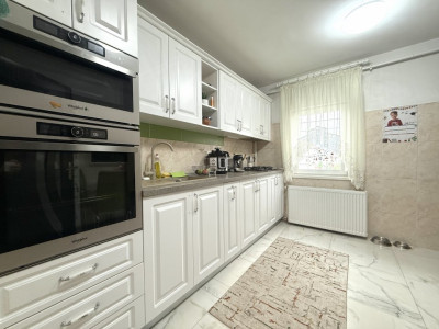 Apartament cu 3 camere, 2 bai, decomandat, 67 mp utili, in zona Cetatii imagine mica 7, foxfort.ro