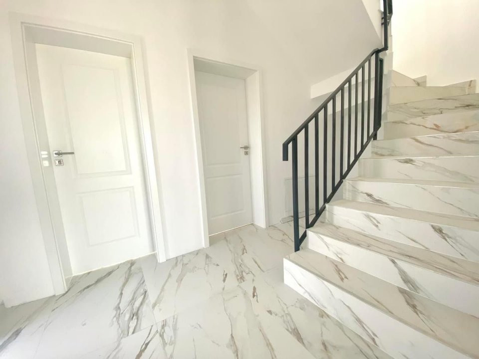 COMISION 0% Duplex cu 4 camere si teren 280 mp, zona Remetea Mare 12, foxfort.ro