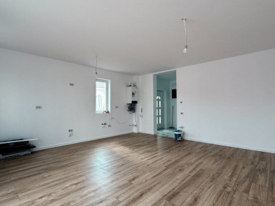 COMISION 0% Duplex cu 4 camere si teren 280 mp, zona Remetea Mare imagine mica 5, foxfort.ro