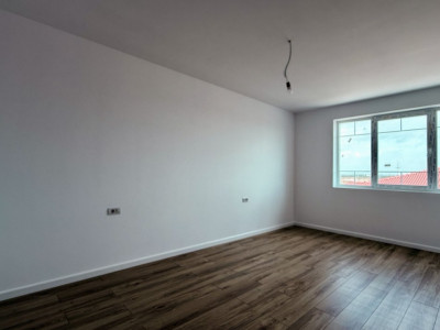 COMISION 0% Duplex cu 4 camere si teren 280 mp, zona Remetea Mare imagine mica 12, foxfort.ro