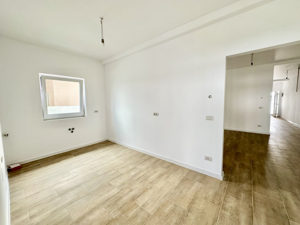 Duplex cu 3 camere si teren de 382 mp Mosnita zona Lidl 10, foxfort.ro