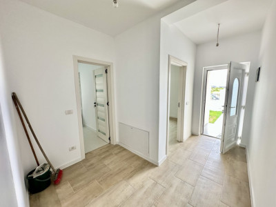Duplex cu 3 camere si teren de 382 mp Mosnita zona Lidl imagine mica 11, foxfort.ro