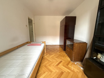 OPORTUNITATE INVESTITIE -Apartament cu 3 camere, etaj intermediar, zona Central imagine mica 6, foxfort.ro