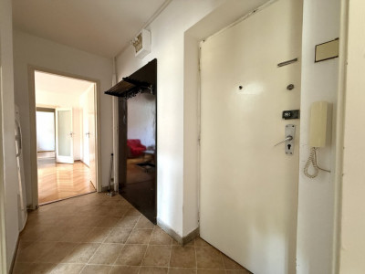 OPORTUNITATE INVESTITIE -Apartament cu 3 camere, etaj intermediar, zona Central imagine mica 9, foxfort.ro