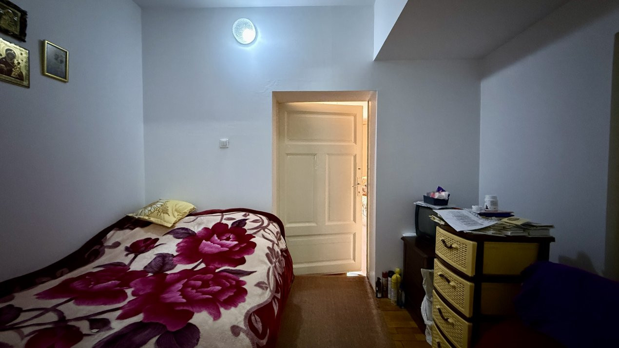 COMISION 0% Casa individuala cu 2 camere la curte comuna, zona Garii 8, foxfort.ro