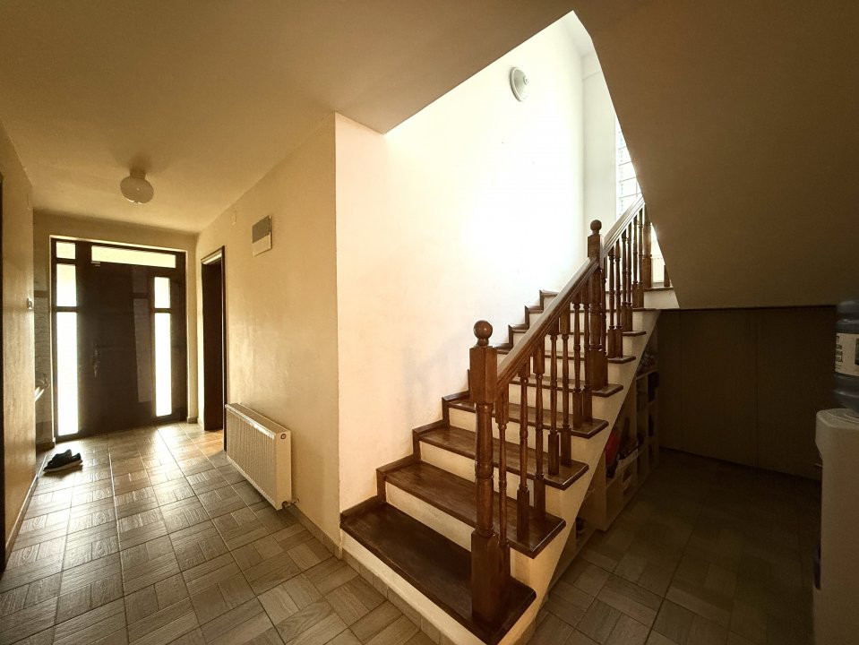 COMISION 0% Casa individuala cu 6 camere, 193 mp utili in Dumbravita 10, foxfort.ro