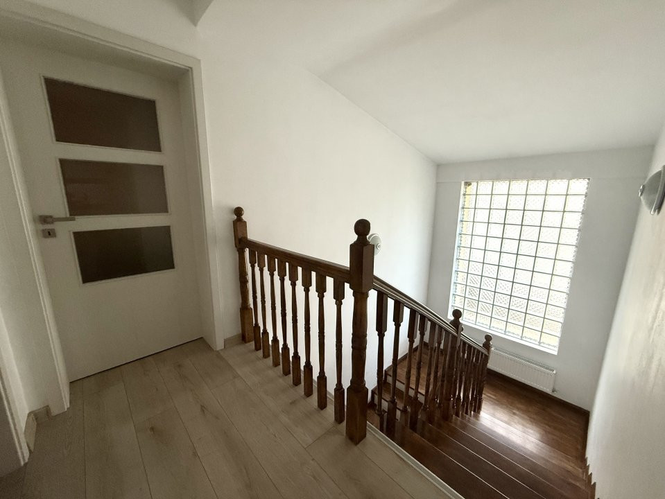 COMISION 0% Casa individuala cu 6 camere, 193 mp utili in Dumbravita 15, foxfort.ro