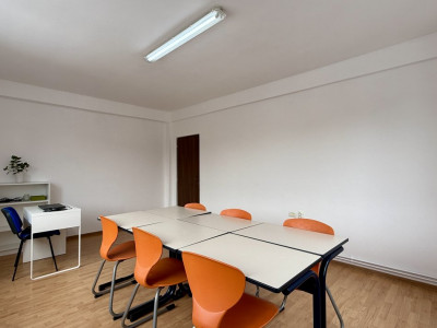 COMISION 0% - Spatiu comercial 117 mp, pozitie excelenta, zona Cetatii imagine mica 4, foxfort.ro