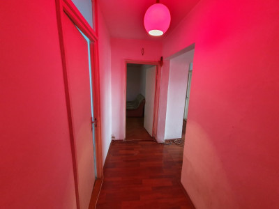 Apartament cu 3 camere decomandat, vedere pe 2 parti, zona Dambovita imagine mica 13, foxfort.ro