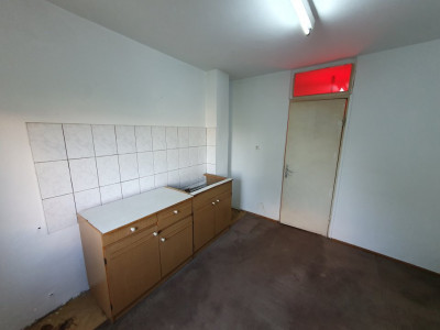 Apartament cu 3 camere decomandat, vedere pe 2 parti, zona Dambovita imagine mica 17, foxfort.ro