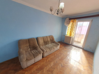 Apartament cu 3 camere decomandat, vedere pe 2 parti, zona Dambovita imagine mica 8, foxfort.ro