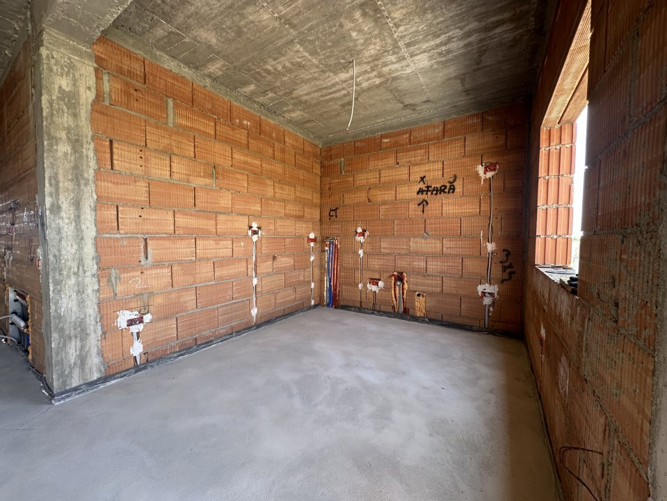 Duplex 3 camere, 2 bai - Mosnita Noua, Toate utilitatile 7, foxfort.ro