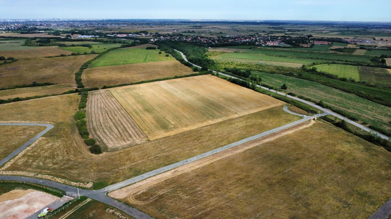 COMISION 0% Teren industrial cu utilitati, acces TIR - Mosnita 8, foxfort.ro