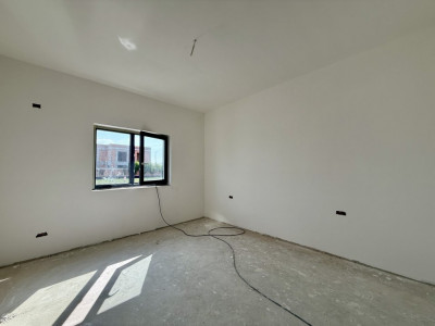 Duplex cu 4 camere pe Parter si teren de 285 mp, zona Metro Torontalului imagine mica 10, foxfort.ro