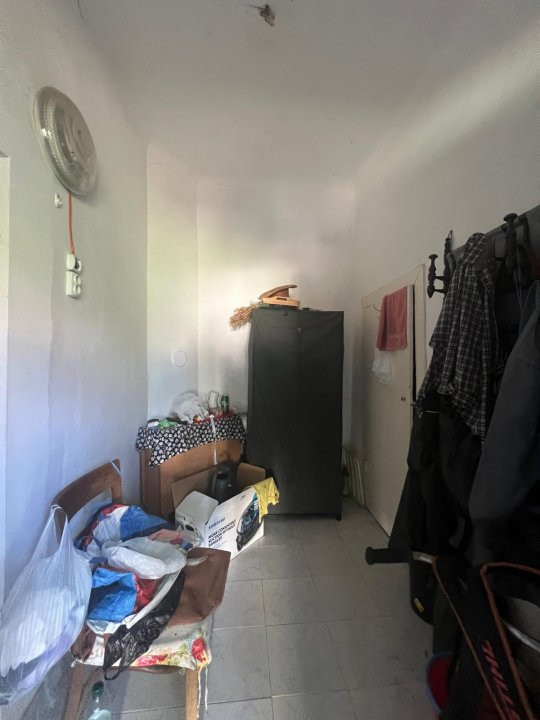 Casa de vanzare la curte comuna Zona Lunei - COMISION 0% 19, foxfort.ro