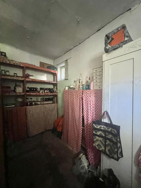 Casa de vanzare la curte comuna Zona Lunei - COMISION 0% 22, foxfort.ro