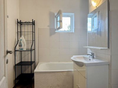 COMISION 0% Apartament cu 2 camere si 2 bai, decomandat, zona Aradului imagine mica 10, foxfort.ro