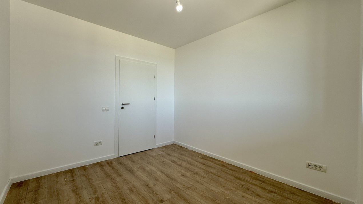 COMISION 0% Apartament de vanzare 3 camere, zona Torontalului 6, foxfort.ro