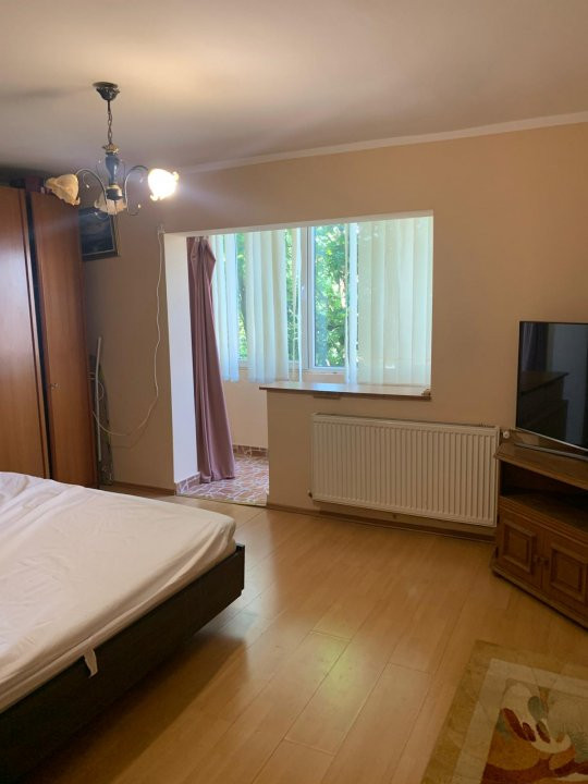 COMISION 0% Apartament cu o camera de 30 mp si balcon, zona Lipovei 2, foxfort.ro