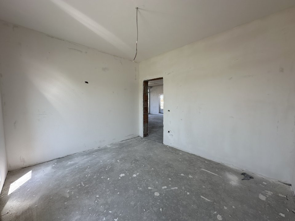 Duplex individual cu 4 camere Urseni - Toate utilitatile 8, foxfort.ro