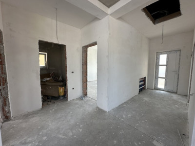 Duplex individual cu 4 camere Urseni - Toate utilitatile imagine mica 5, foxfort.ro