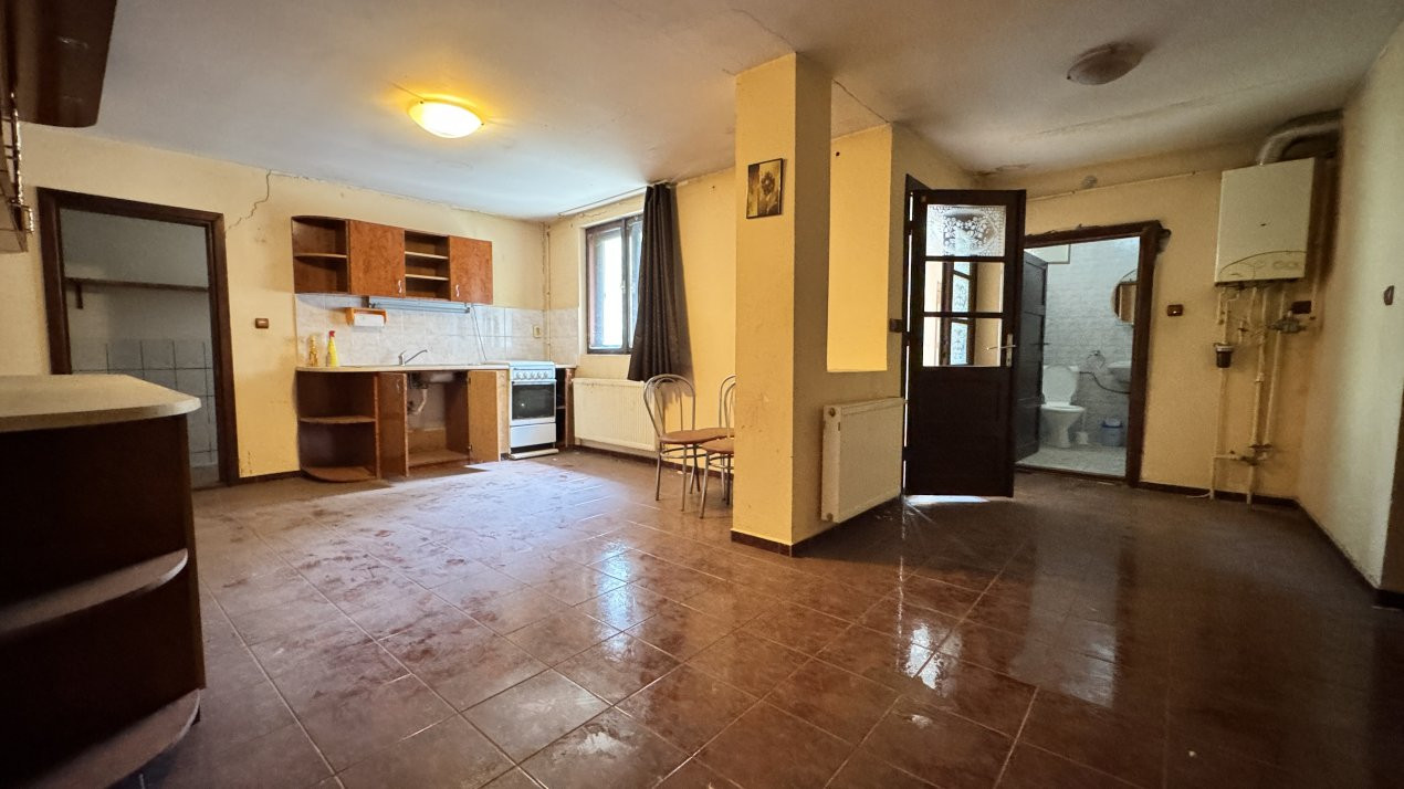 COMISION 0% Spatiu de birouri, centrala proprie si curte 2, foxfort.ro