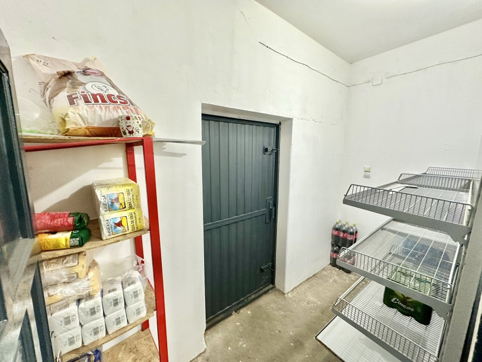 Spatiu comercial cu vitrina - zona centrala - Mosnita Noua - ID C8578 11, foxfort.ro