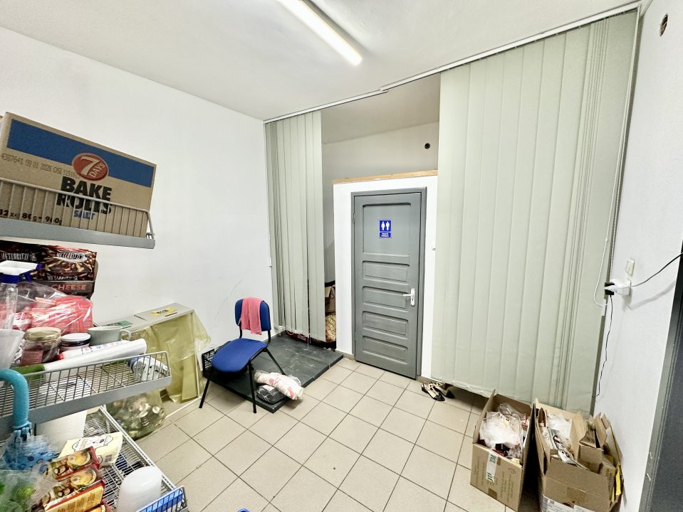 Spatiu comercial cu vitrina - zona centrala - Mosnita Noua - ID C8578 12, foxfort.ro