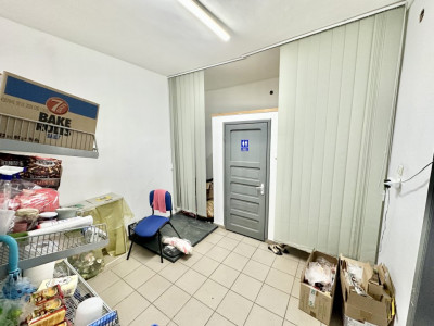 Spatiu comercial cu vitrina - zona centrala - Mosnita Noua - ID C8578 imagine mica 12, foxfort.ro