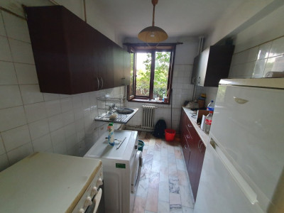 Apartament cu 2 camere, balcon de 3 mp - zona Dambovita imagine mica 9, foxfort.ro