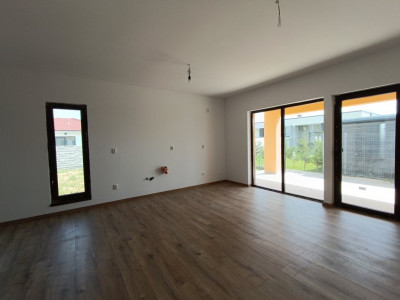 COMISION 0% Duplex modern cu 4 camere, zona Mosnita Noua imagine mica 3, foxfort.ro