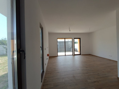 COMISION 0% Duplex modern cu 4 camere, zona Mosnita Noua imagine mica 11, foxfort.ro