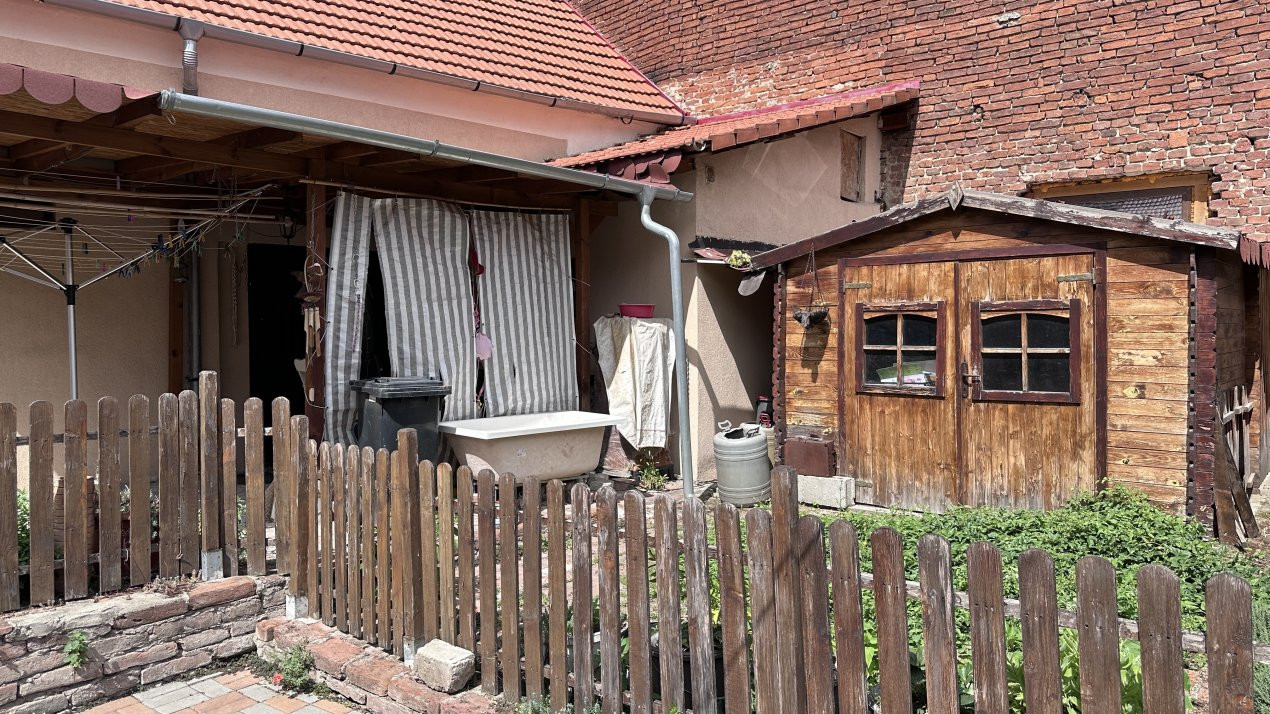 OCAZIE COMISION 0% - CASA 80 mp, 4 camere, pe parter la curte comuna TIMISOARA 11, foxfort.ro