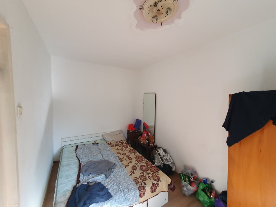 Apartament cu 3 camere, etaj 3 - zona Sagului 3, foxfort.ro