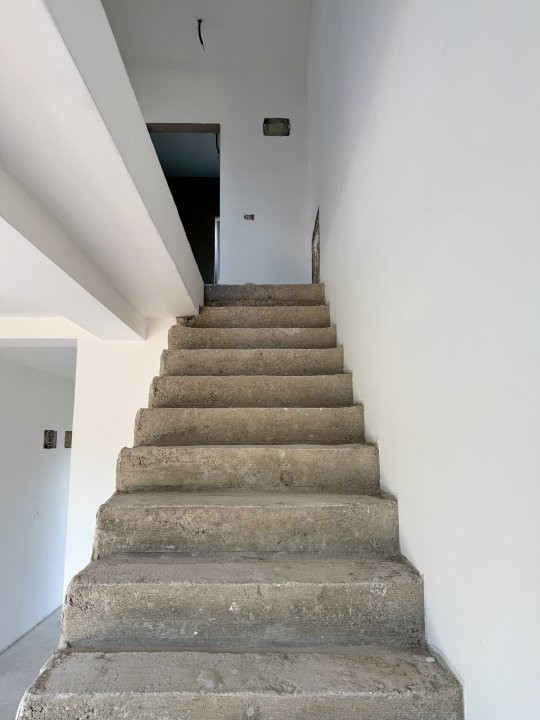 Triplex cu 4 camere, 115 mp, 3 bai - Zona Sacalaz 16, foxfort.ro