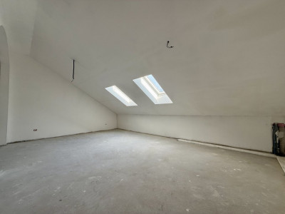 Triplex cu 3 camere, 115 mp, 2 bai - Zona Sacalaz imagine mica 13, foxfort.ro