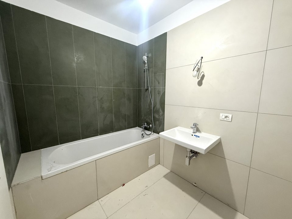 COMISION 0% Apartament cu 3 camere, 2 bai, etajul 16, zona Torontalului 5, foxfort.ro