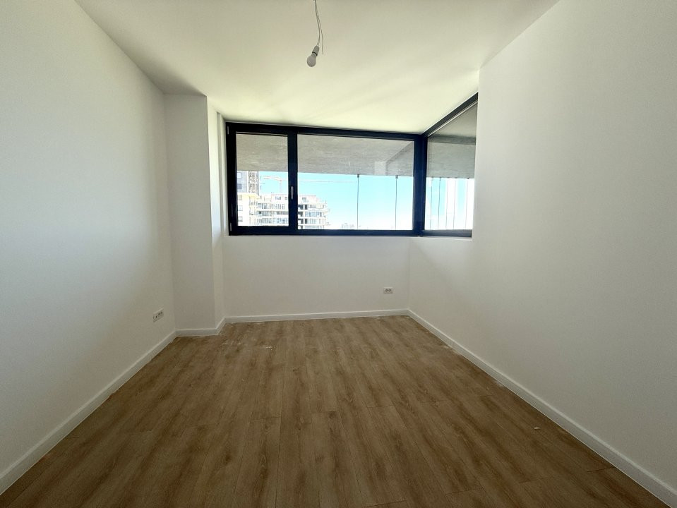 COMISION 0% Apartament cu 3 camere, 2 bai, etajul 16, zona Torontalului 6, foxfort.ro