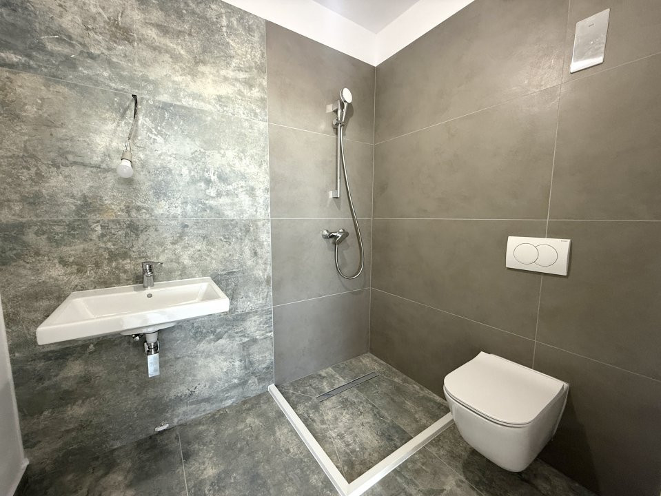 COMISION 0% Apartament cu 2 camere, etaj intermediar,  zona Torontalului 5, foxfort.ro