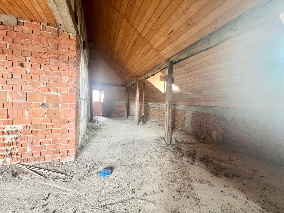 Penthouse pe 2 nivele, zona Complex Studentesc 6, foxfort.ro