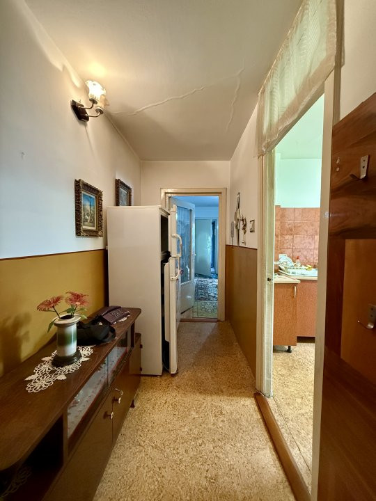 COMISION 0% Apartament cu 2 camere semidecomandat, zona Aradului 7, foxfort.ro