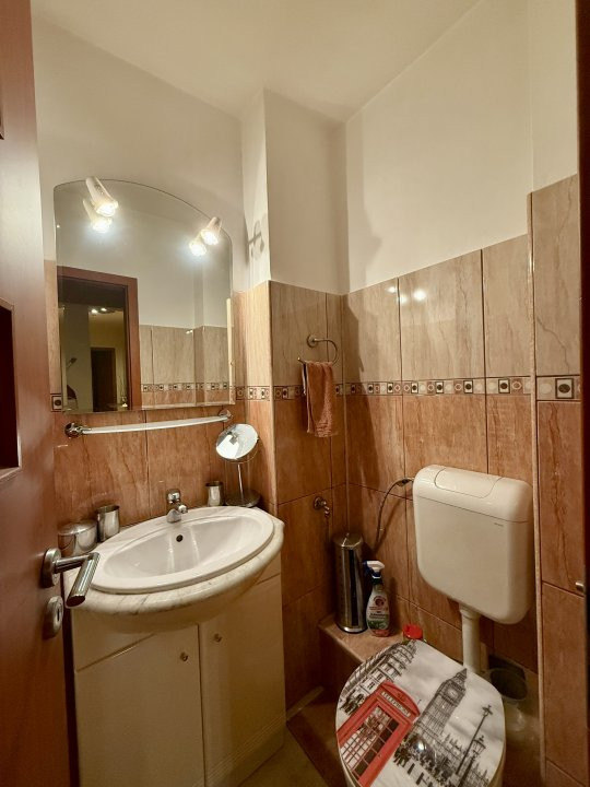 Apartament cu 4 camere si 2 bai - Pozitie excelenta Circumvalatiunii 13, foxfort.ro